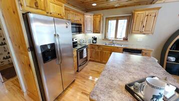 House (3 Bedrooms) | Property amenity