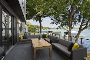 Hus (4 Bedrooms) | Terrass/Patio