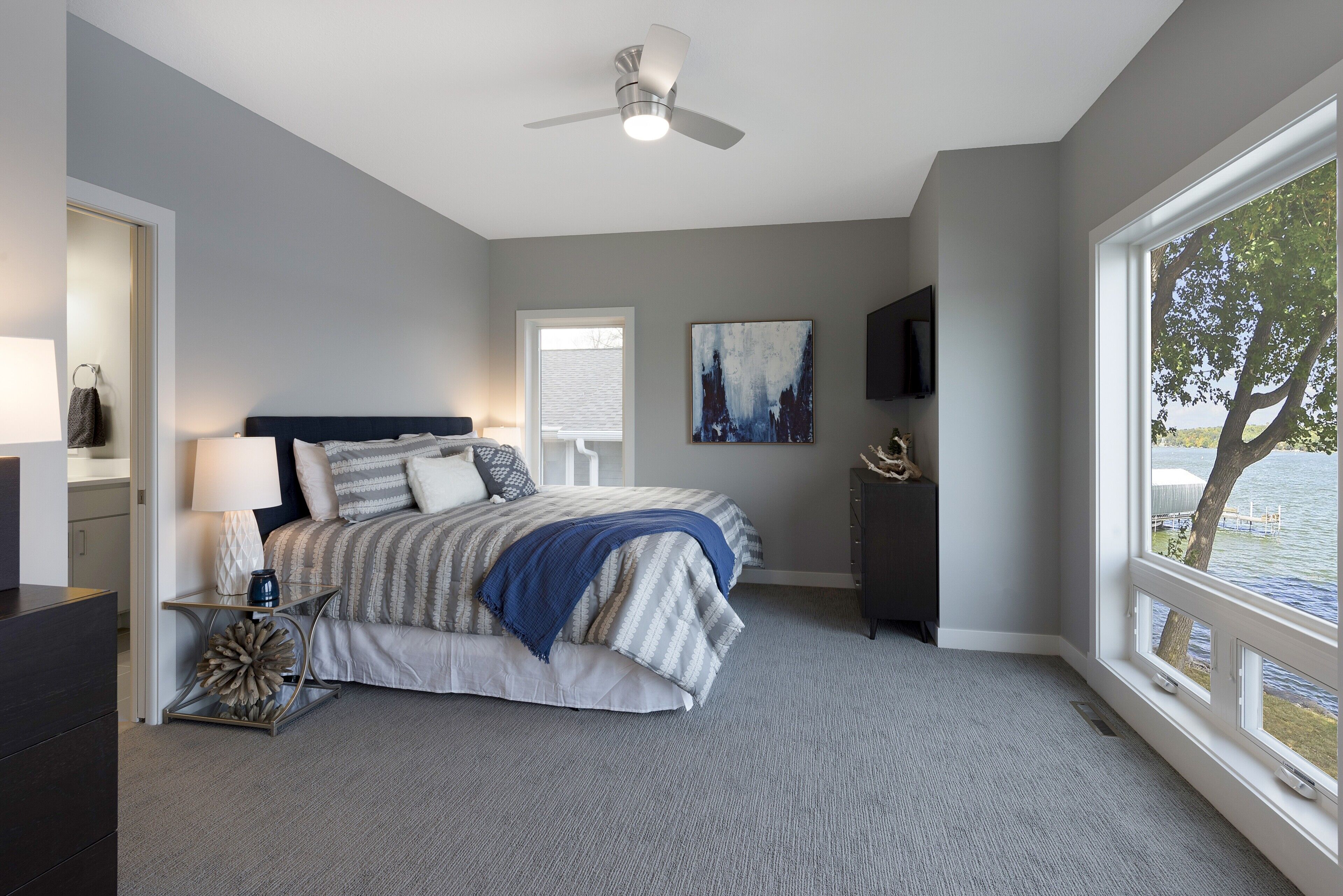 House (4 Bedrooms) | 4 bedrooms, premium bedding, laptop workspace, iron/ironing board