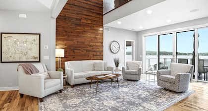 Lakefront Luxury