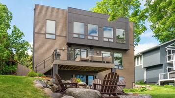 Villa (4 Bedrooms) | Property amenity