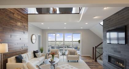 Lakefront Luxury