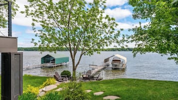 Villa (4 Bedrooms) | Property amenity