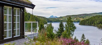 Cottage vista acqua-Panorama verso Gaustadtoppen-vicino a Bø Sommarland e Lifjell