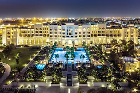 Sauna, steam room, Turkish bath/hammam, body treatments, body wraps. Al Messila, a Luxury Collection Resort & Spa, Doha