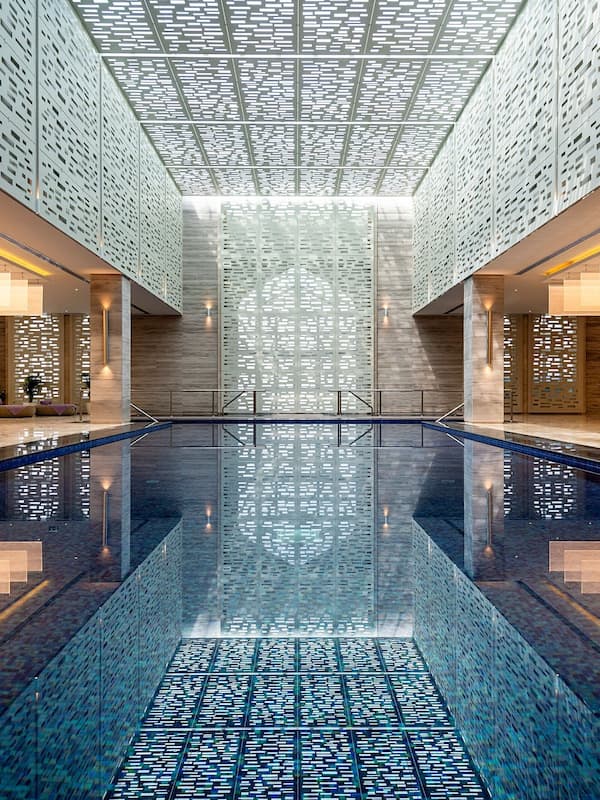 4 indoor pools, outdoor pool, open 9:00 AM to 9:00 PM, free pool cabanas