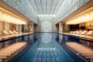 4 indoor pools, outdoor pool, open 9:00 AM to 9:00 PM, free cabanas