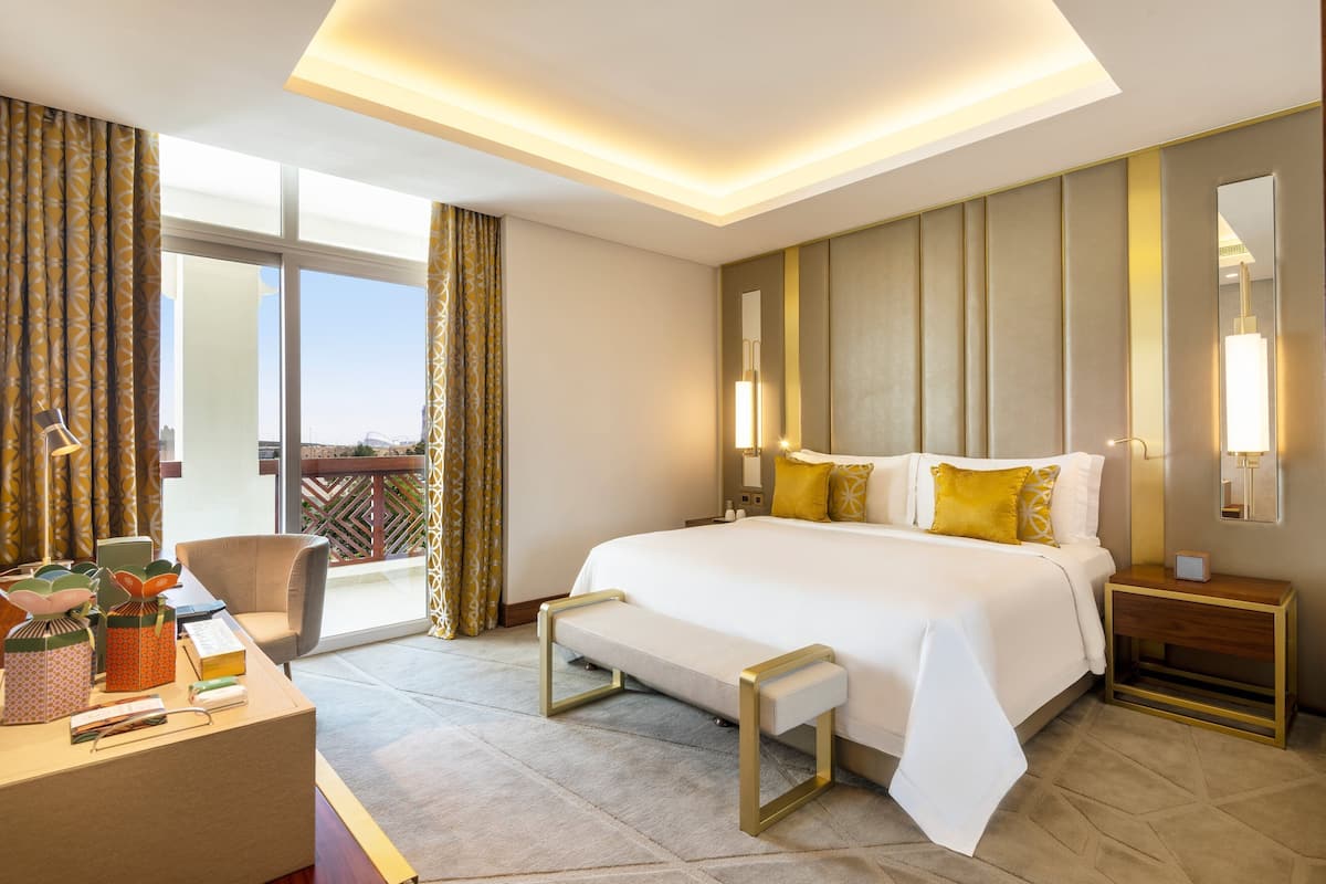 Deluxe Suite, 1 Bedroom, Non Smoking, Balcony