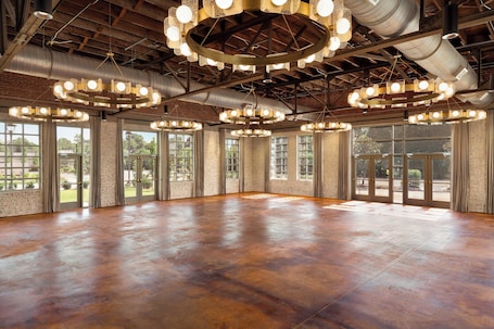 Meeting facility. Cotton House, Cleveland, a Tribute Portfolio Hotel