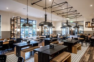 Daily full breakfast (USD 16 per person)