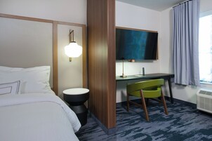Studio Suite, 1 King Bed with Sofa bed | Pillow-top beds, individually decorated, individually furnished, desk