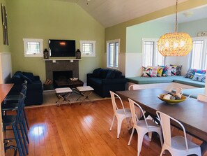 Smart TV, fireplace, DVD player, video library