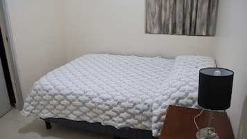 6 bedrooms, individually decorated, iron/ironing board, free WiFi
