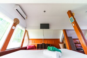 3 camere, una cassaforte in camera, Wi-Fi gratuito, lenzuola