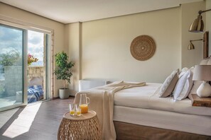 8 chambres, fer et planche à repasser, lit parapluie, Wi-Fi gratuit