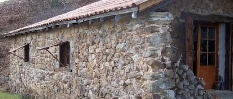 AuĂendetails