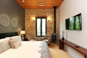 1 غرفة نوم ومكواة/لوح كي وواي فاي مجانًا وملاءات أسرّة