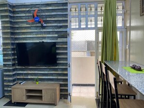 Interior - Champs De Mars  Cosy and comfortable apartment in Port Louis (Port Louis)