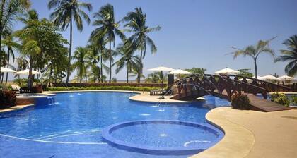 ¡Este ático frente a la playa de Palms Jaco ofrece las vistas más espectaculares de Jacó!