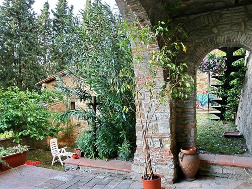 Apartment with garden in Chianti, 20 min from Florence, Siena and San Gimignano