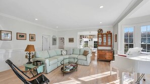 Interior - Historic House Getaway (Peconic)