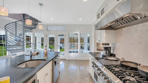 Historic House Getaway