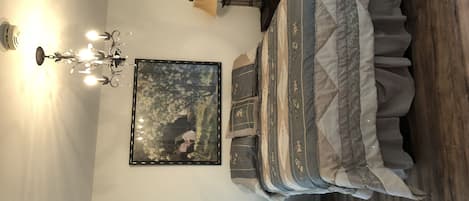 1 bedroom, iron/ironing board, free WiFi, bed sheets