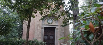 Studio - Fauglia-Ferien mit einem Kontakt zur Natur,in einer alten Familienkapelle,mit einem einfachen,komfortablen Ambiente.