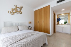 2 camere, ferro/asse da stiro, Wi-Fi gratuito, lenzuola
