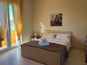 2 dormitoris i roba de llit