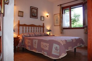 2 camere, culla da viaggio, Wi-Fi gratuito, lenzuola