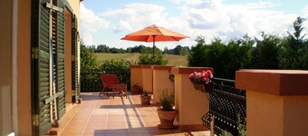 Une oasis de détente dans le village cachoube. Maison élégante avec sauna. 