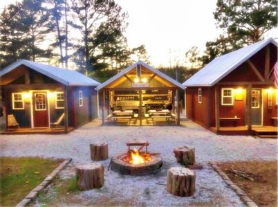 Cozy Cabin 1/LAKE HARTWELL/Green Pond & Broyles Lndgs/Lockable Boat Shelter
