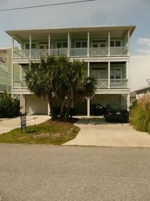 Exterior - Beach Getaway for the Entire Family with Amazing Ocean Views! (Kure Beach)