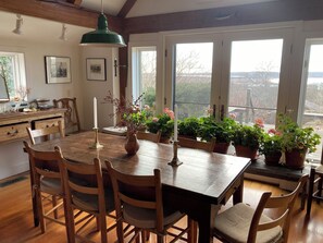 Dining - Post and Beam home with westward views of the ocean and sunsets (Chilmark)