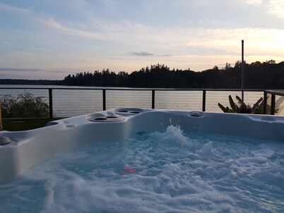 Romantic, Relaxing, Private and Serene