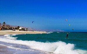 Beach nearby, sun loungers, beach towels