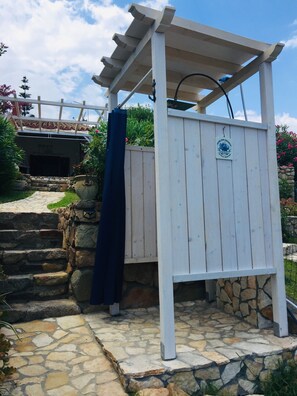 Property grounds - All inclusive. Pretty cottage with sea view within walking distance of the beach.  (Costa Rei)