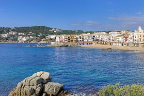 Beach - TRAGAMAR D - apartment on the beach of Calella de Palafrugell-Costa Brava (Calella de Palafrugell)