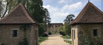Maison indépendante avec jardin privé dans le coeur vert de la France