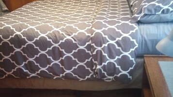 1 chambre, fer et planche Ă repasser, Wi-Fi, draps fournis