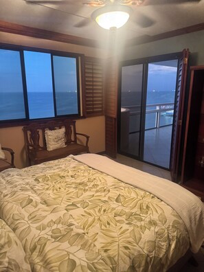 4 bedrooms, free WiFi, bed sheets, wheelchair access