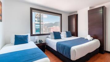 Ropa de cama de alta calidad, cubrecamas y colchones con efecto memoria