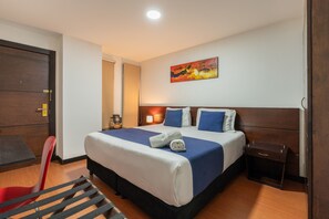 Deluxe Double Room, 1 King Bed - Hotel Bogota Resort (Bogotá)