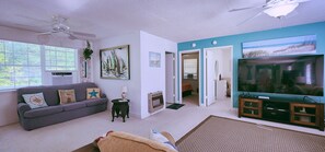 Smart-TV, DVD-Player, Bücher