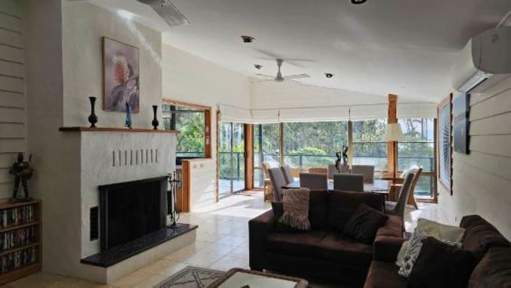 George Bass Drive A Well Kept Secret - Batemans Bay