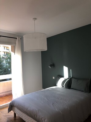 3 chambres, fer et planche Ă repasser, Wi-Fi, draps fournis