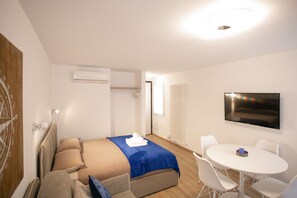 1 bedroom, WiFi, bed sheets - Delightful, luminous apartment in the historical part of Chioggia (Chioggia)