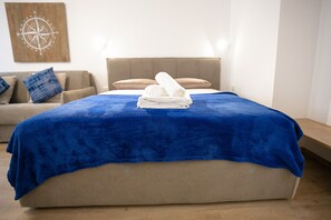 1 bedroom, WiFi, bed sheets - Delightful, luminous apartment in the historical part of Chioggia (Chioggia)