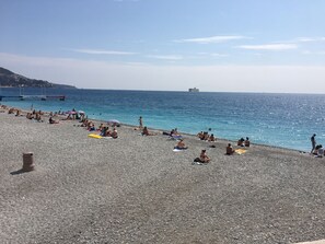 Beach nearby - Carré d'Or-Promenade des Anglais-great location! Charming spacious with terrace (Nizza)